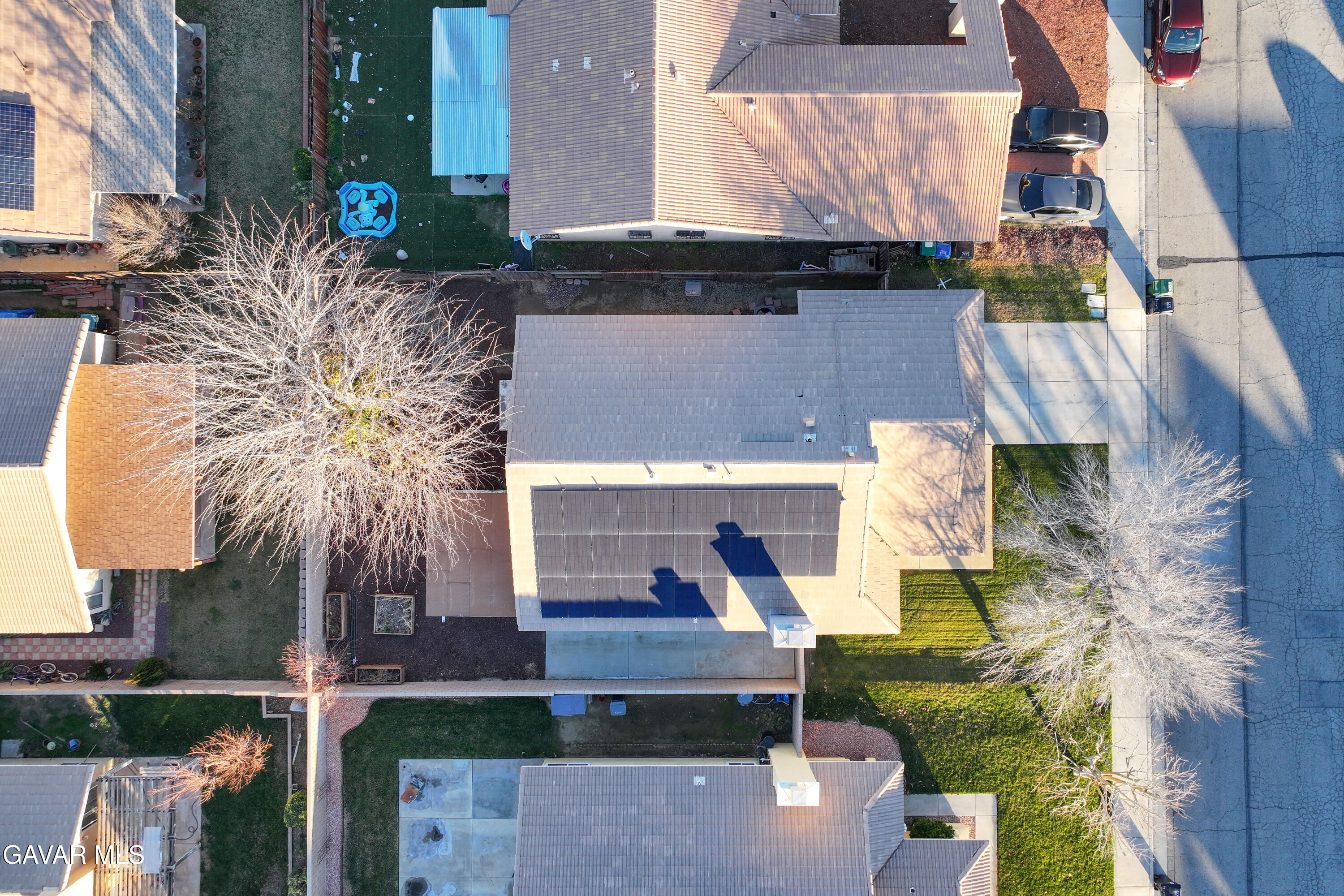 1639 East Kettering Street Lancaster, CA 93535 - Photo 35 of 35 an aerial view of a house with a yard and sitting area