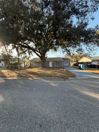 $2,250 | 4030 School Circle, LaBelle, FL 33935