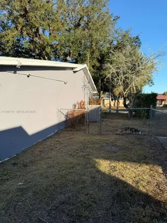 $2,250 | 4030 School Circle, LaBelle, FL 33935
