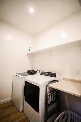 2767 Vico Way St. George, UT 84770 - Photo 21 of 32 Off Garage, Folding Shelf