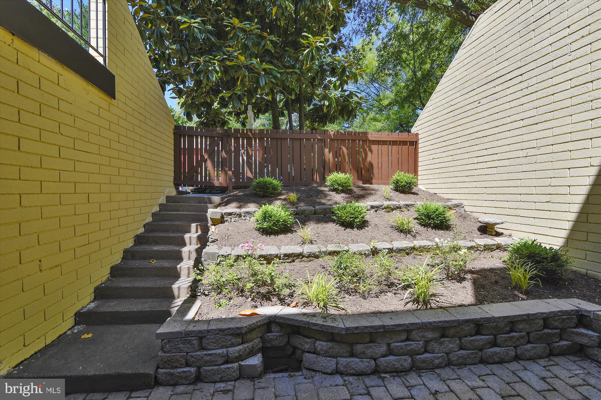11176 Saffold Way Reston, VA 20190 - Photo 40 of 66