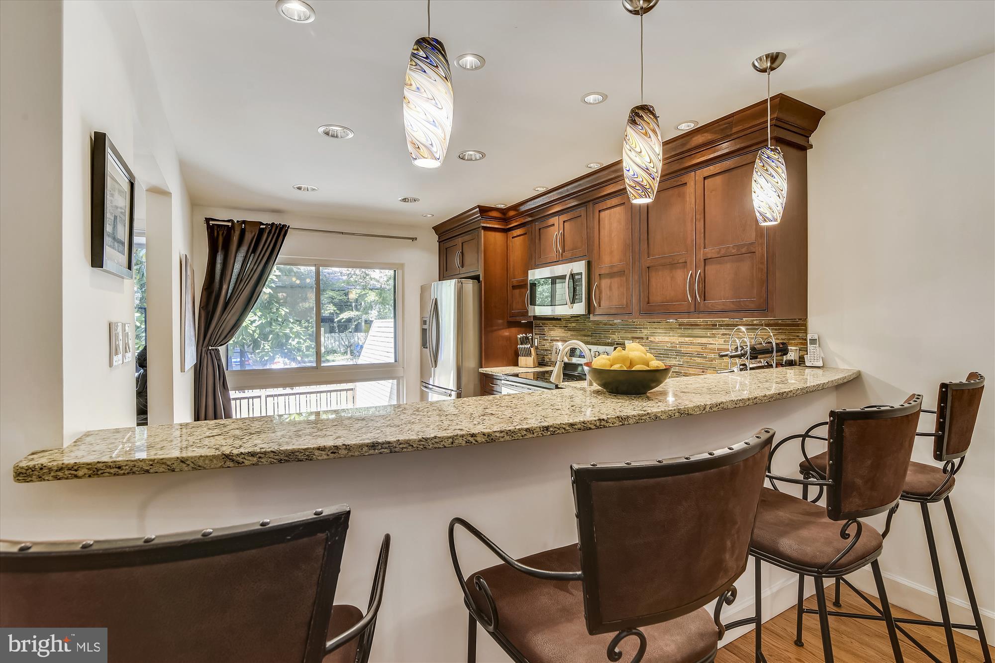 11176 Saffold Way Reston, VA 20190 - Photo 6 of 66