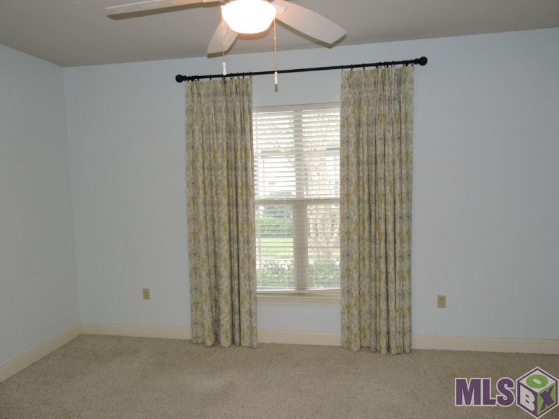 4848 Windsor Village Drive Baton Rouge, LA 70817 - Photo 11 of 14