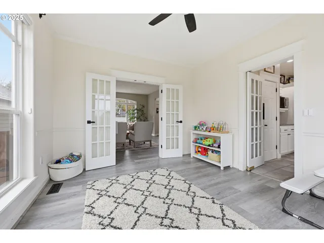 $915,000 | 17140 Fir Drive, Sandy, OR 97055