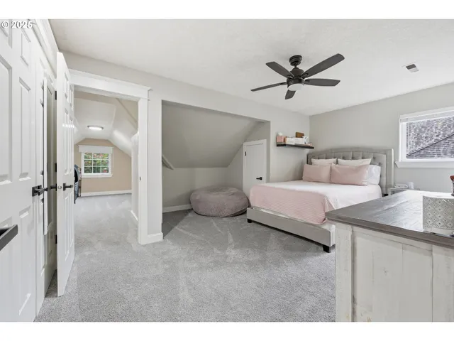 $915,000 | 17140 Fir Drive, Sandy, OR 97055