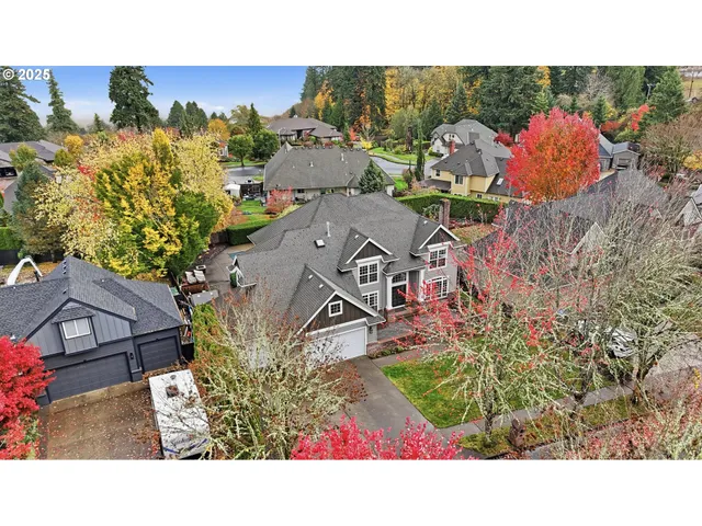 $915,000 | 17140 Fir Drive, Sandy, OR 97055