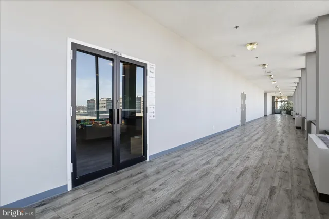 $299,000 | 3709 South George Mason Drive, Unit 912, Falls Church, VA 22041