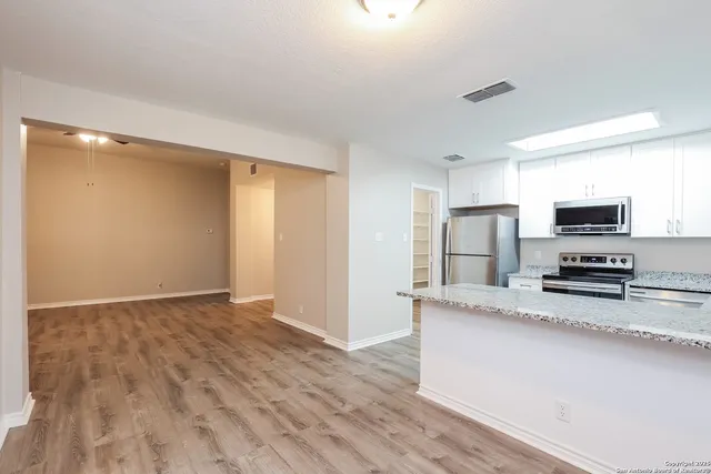 $1,595 | 8734 Shallow Ridge Drive, San Antonio, TX 78239