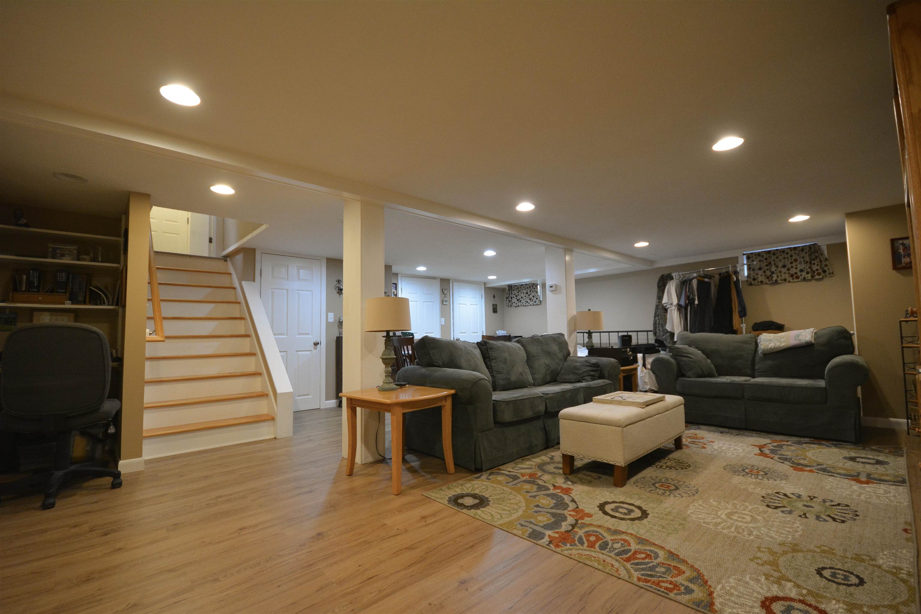 46 Perham Street Nashua, NH 03064 - Photo 19 of 31