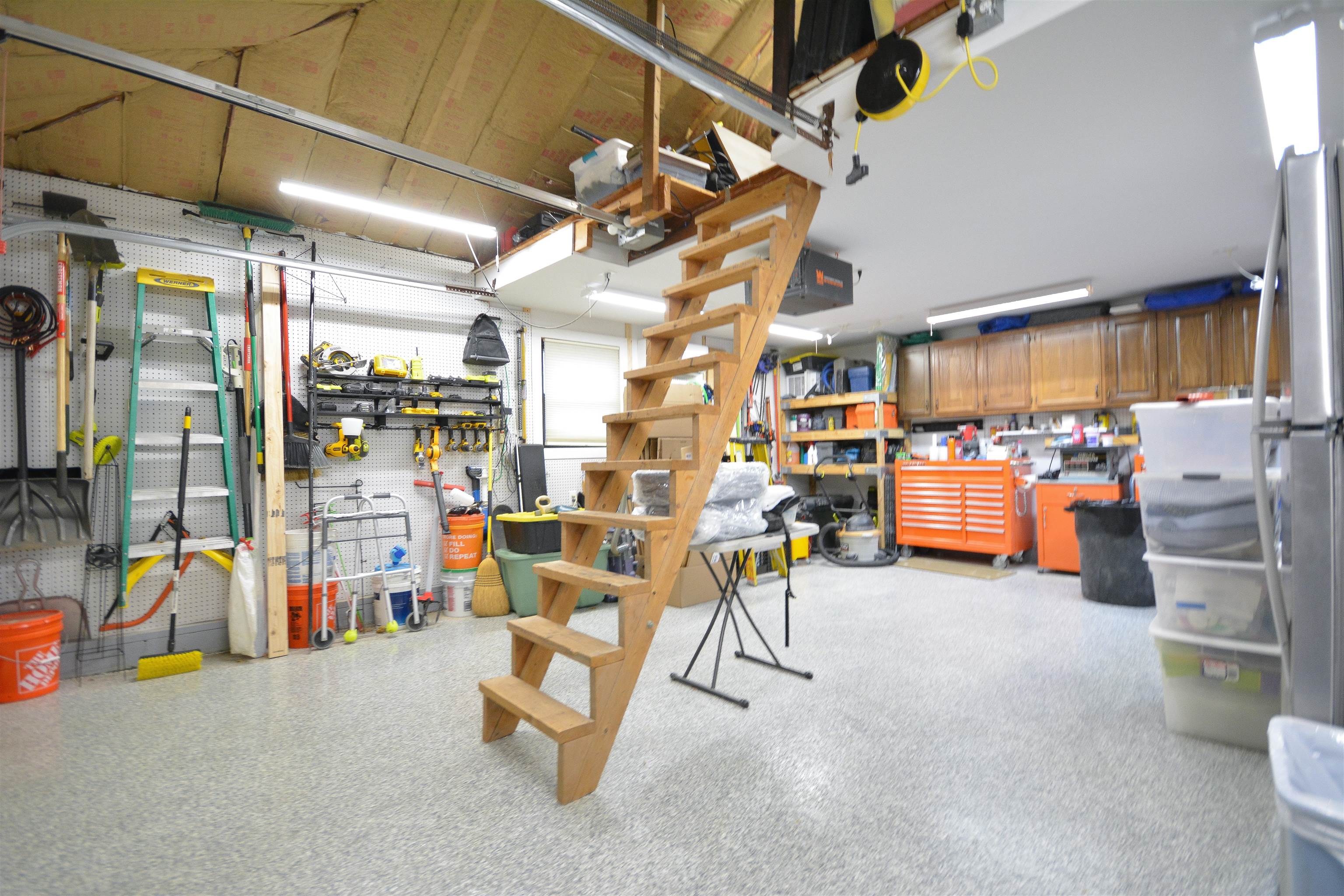 46 Perham Street Nashua, NH 03064 - Photo 24 of 31