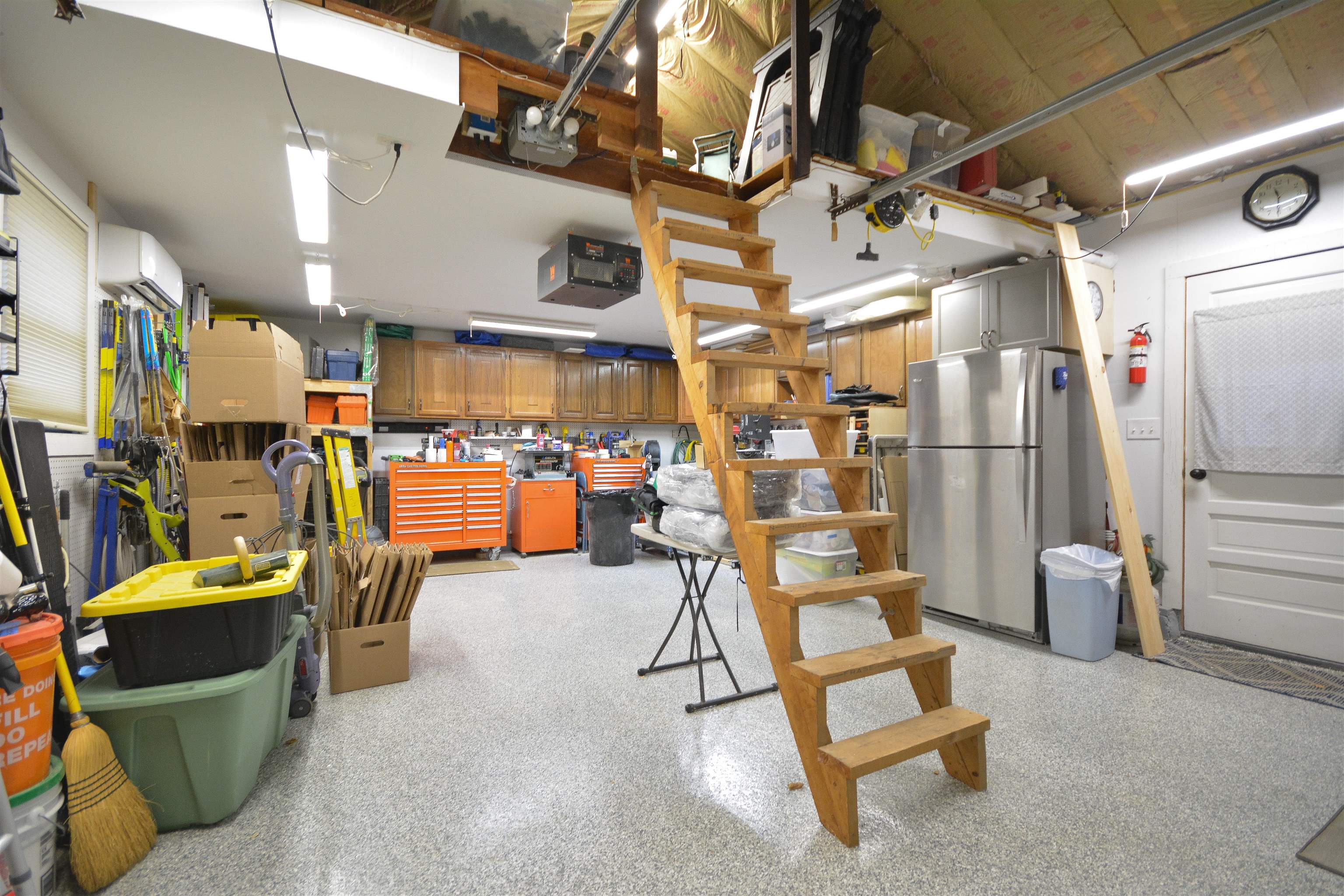 46 Perham Street Nashua, NH 03064 - Photo 25 of 31