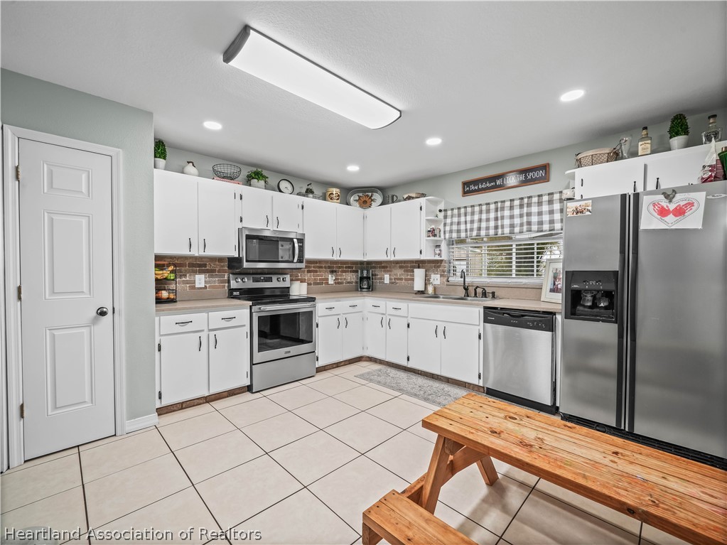 289 Georgetown Loop Wauchula, FL 33873 - Photo 11 of 50
