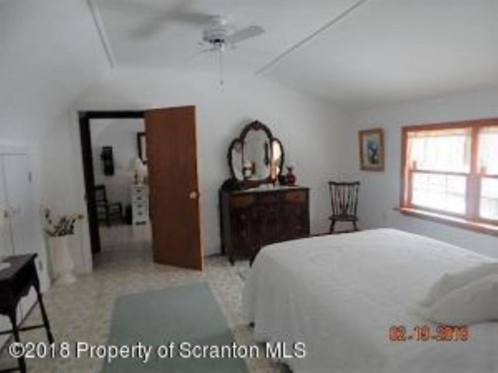 1346 Whitney Hill Road Thompson, PA 18465 - Photo 9 of 15 Gallery Image 9