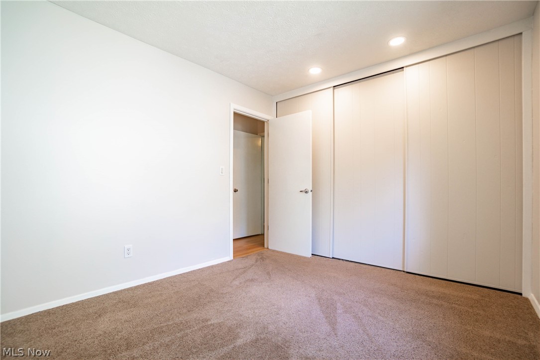 10806 Gate Post Road Strongsville, OH 44149 - Photo 23 of 33 Gallery Image 23