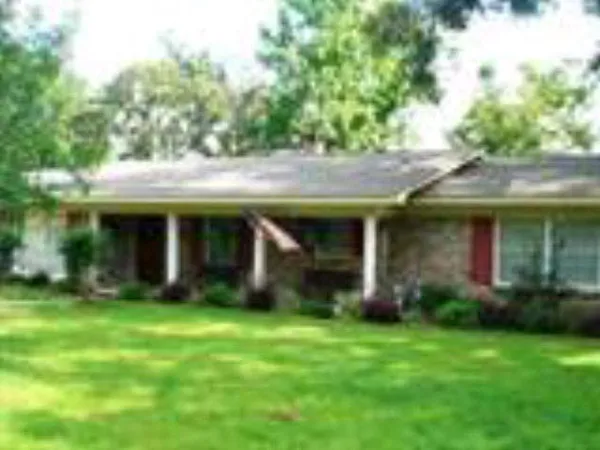 $1,650 | 127 Fairway Drive, Daphne, AL 36526