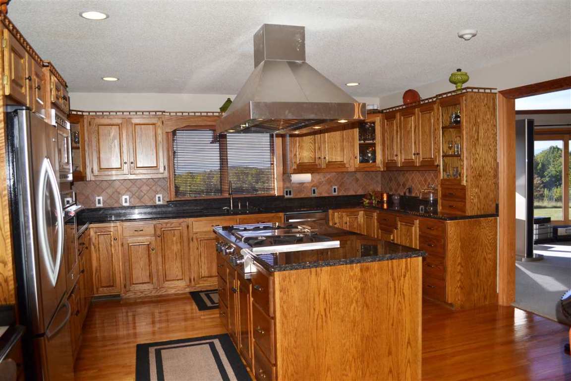 278 Griggs Road Six Mile, SC 29682 - Photo 14 of 36