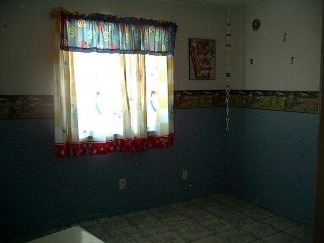 436 Camino Hombre De Oro Rio Rico, AZ 85648 - Photo 5 of 8