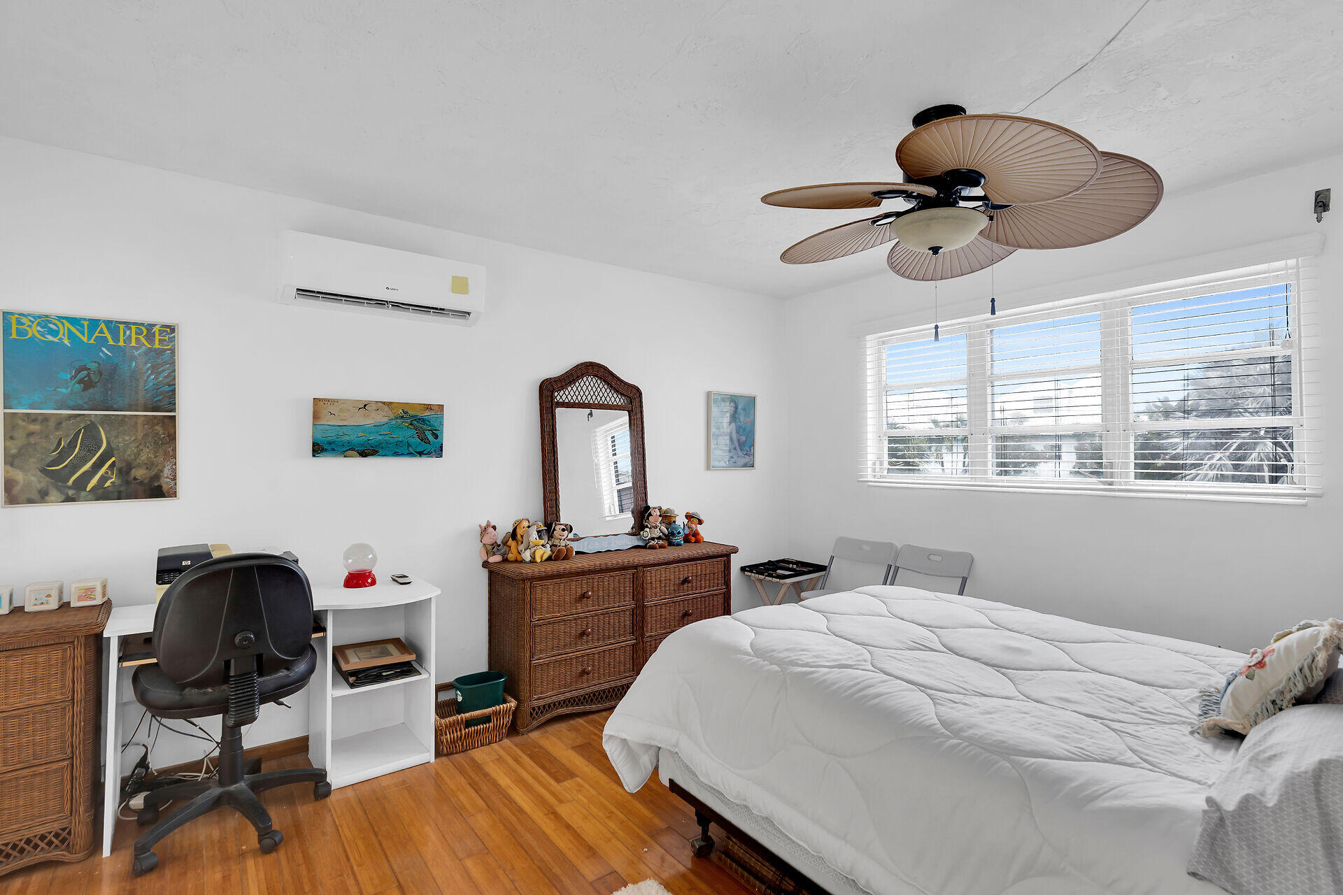 42 Treasure Road Marathon, FL 33050 - Photo 17 of 70 Second Bedroom Ensuite