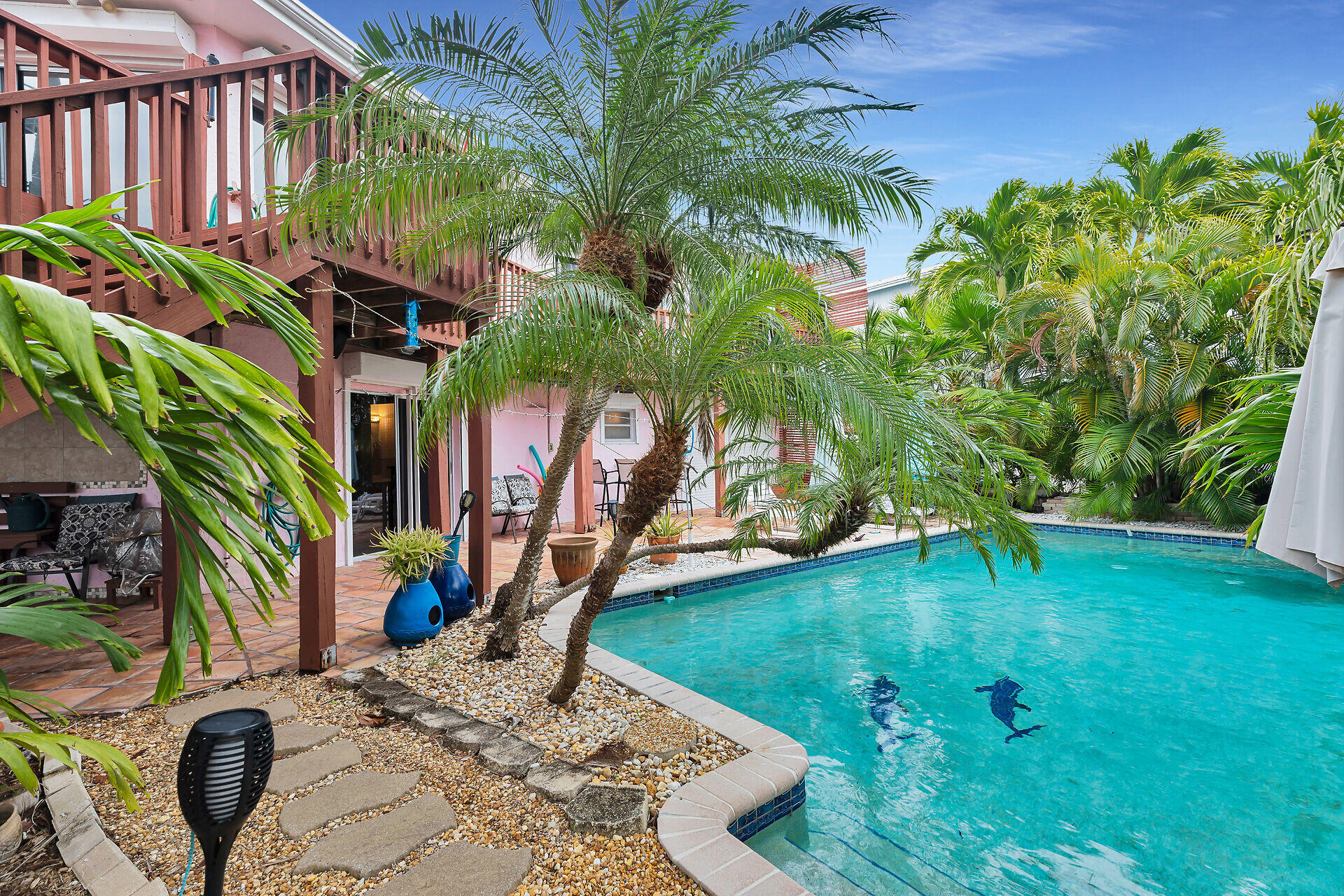 42 Treasure Road Marathon, FL 33050 - Photo 33 of 70 Backyard Oasis