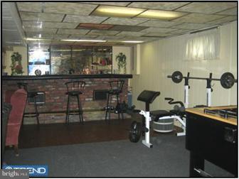 113 Jackson Avenue Magnolia, NJ 08049 - Photo 4 of 10 Gallery Image 4