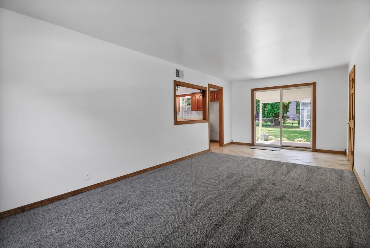 750 Fremont Road Valparaiso, IN 46385 - Photo 11 of 25