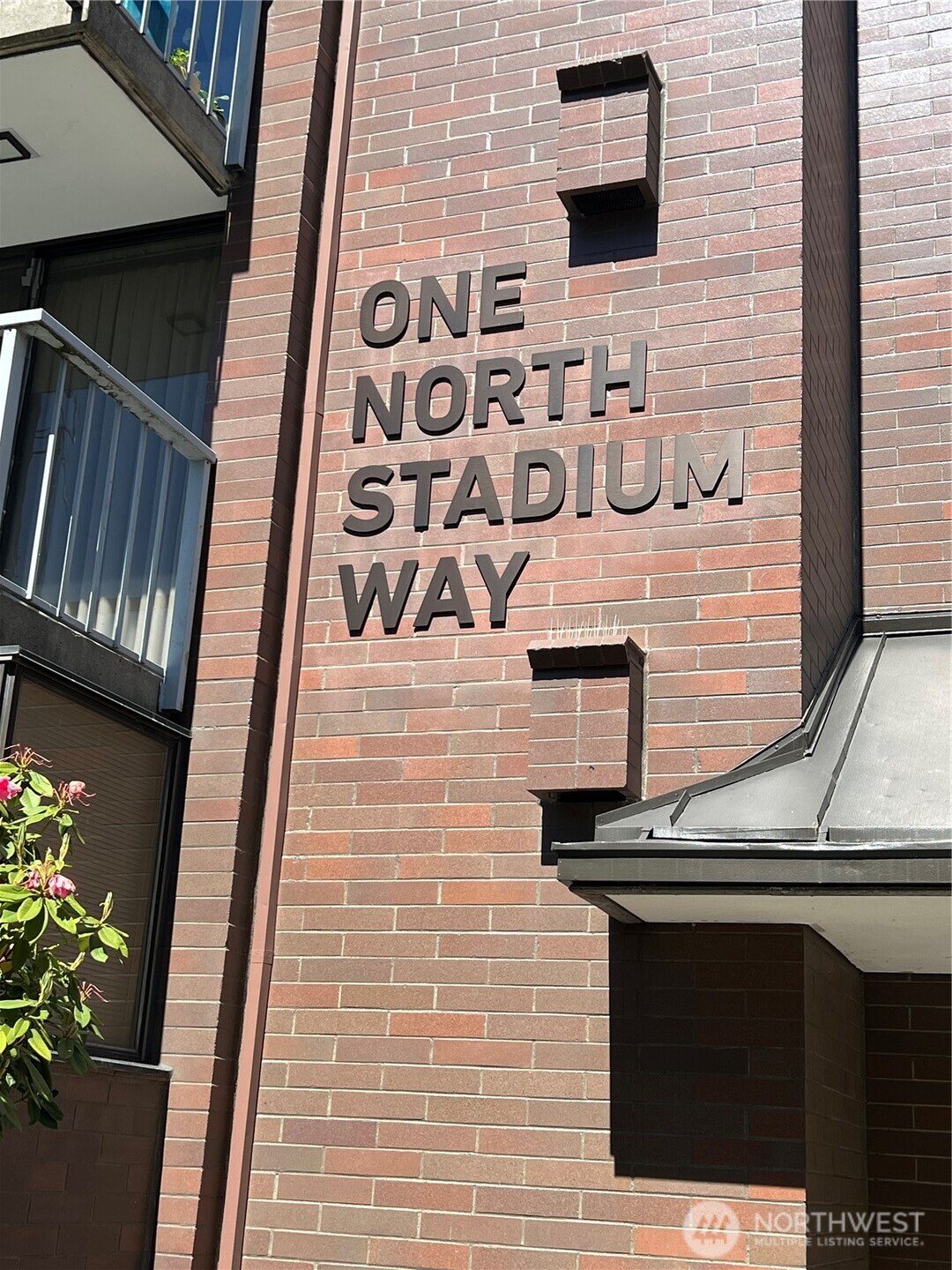 1 North Stadium Way, Unit 16 Tacoma, WA 98403 - Photo 2 of 39