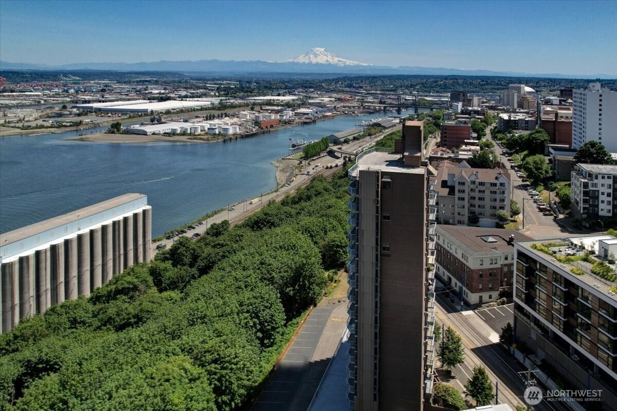 1 North Stadium Way, Unit 16 Tacoma, WA 98403 - Photo 32 of 39