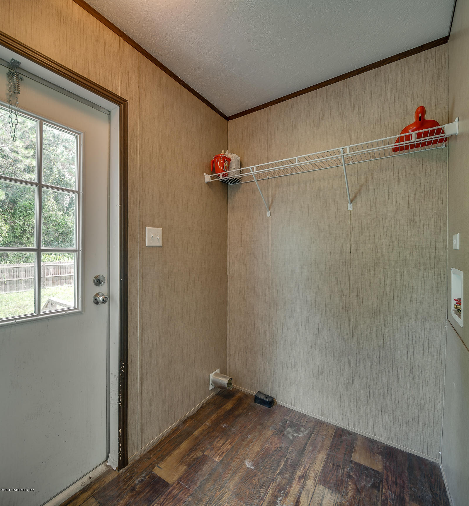 4920 Basil Street Middleburg, FL 32068 - Photo 21 of 25 Laundry_Room