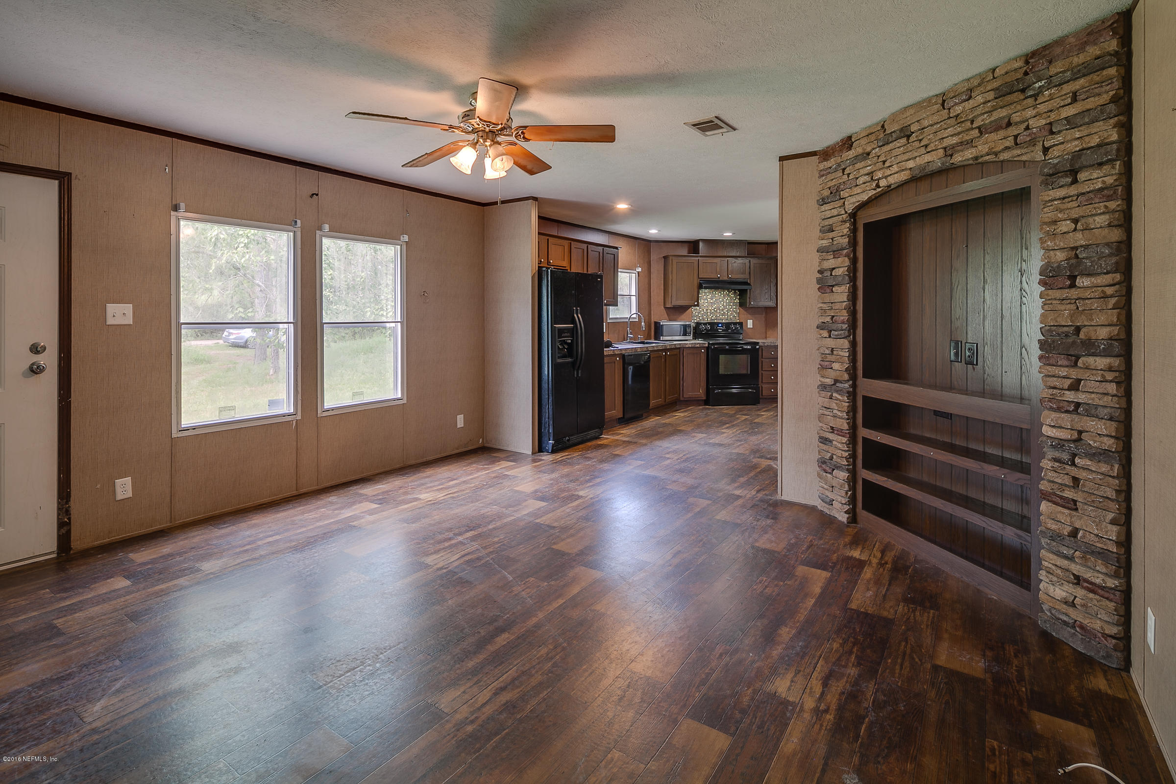 4920 Basil Street Middleburg, FL 32068 - Photo 6 of 25 Living_Room_View_3