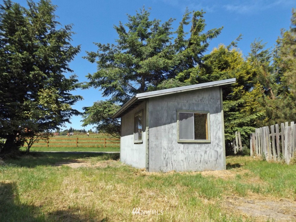 683 Lotzgesell Road Sequim, WA 98382 - Photo 23 of 24