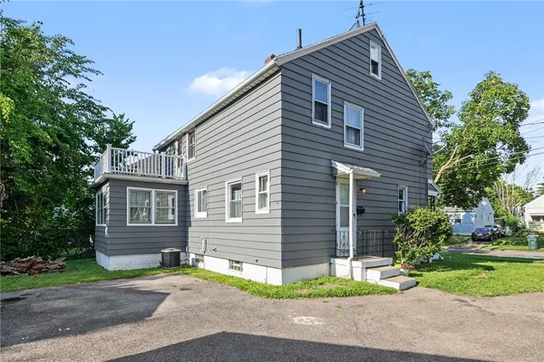$149,900 | 209 St Casimir Street, Rochester, NY 14621