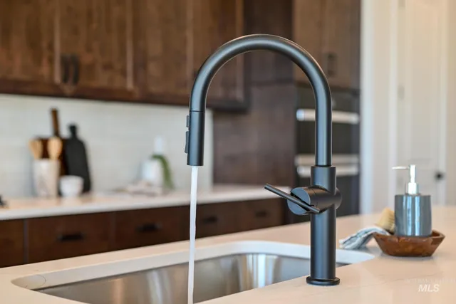 $639,000 | 2580 North Leatherwood Avenue, Star, ID 83669