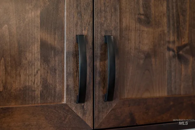 $639,000 | 2580 North Leatherwood Avenue, Star, ID 83669