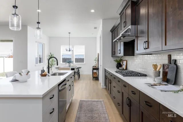 $639,000 | 2580 North Leatherwood Avenue, Star, ID 83669