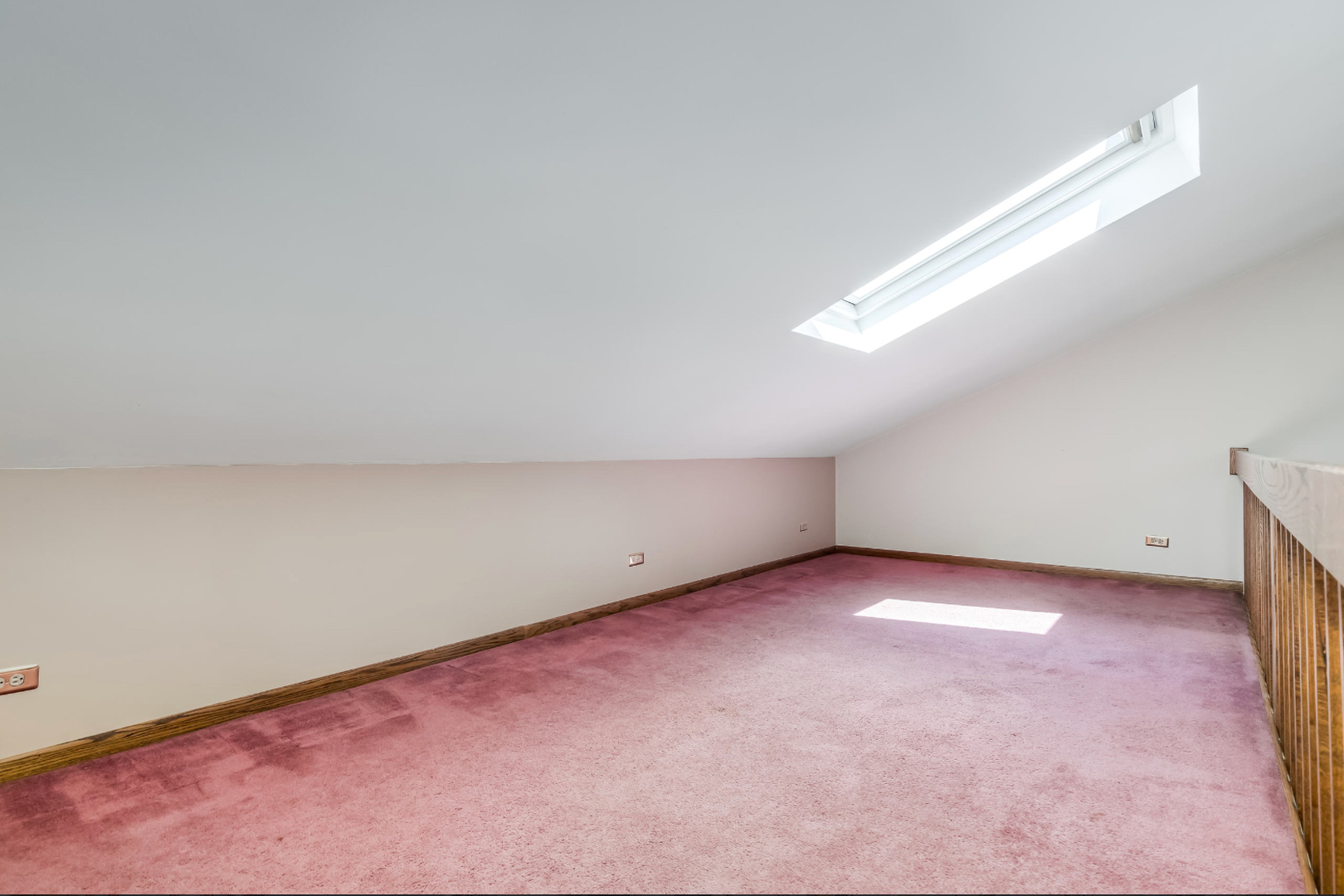 17-w072 Deerpath Road Wood Dale, IL 60191 - Photo 19 of 28 a view of an empty room