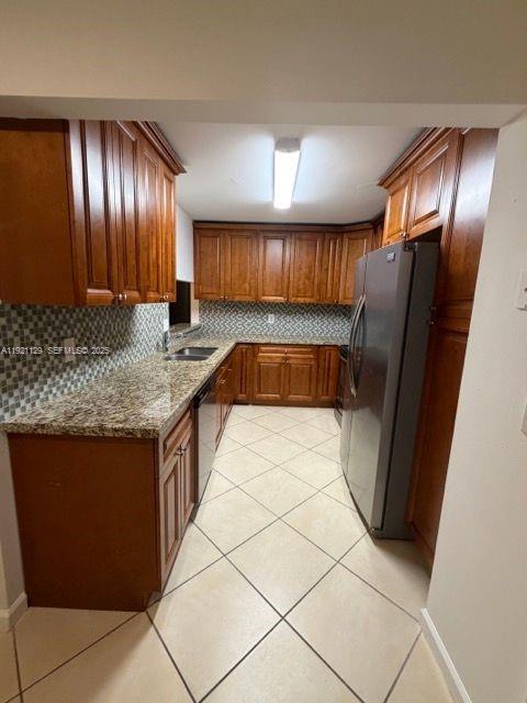 21601 Coronado Avenue Boca Raton, FL 33433 - Photo 3 of 10 a view of lobby with elevator