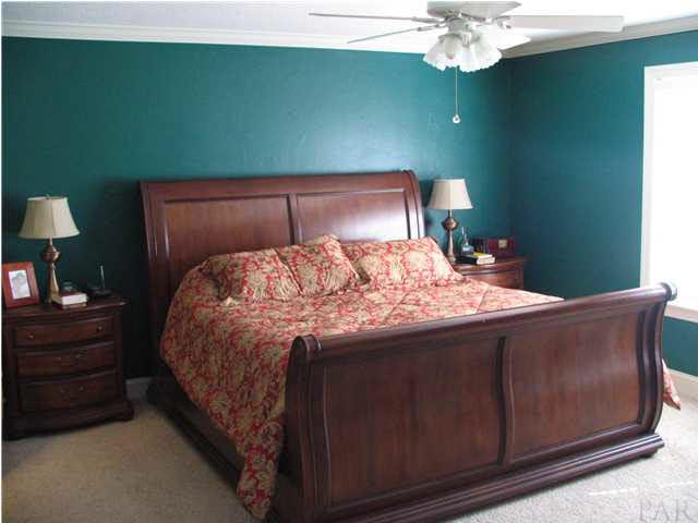 5835 Ibis Road Milton, FL 32583 - Photo 6 of 9 Master Bedroom