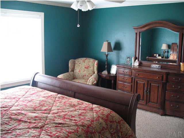 5835 Ibis Road Milton, FL 32583 - Photo 7 of 9 Master Bedroom