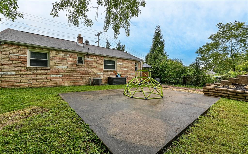 1337 Hamilton Road Pittsburgh, PA 15234 - Photo 23 of 23 Gallery Image 23