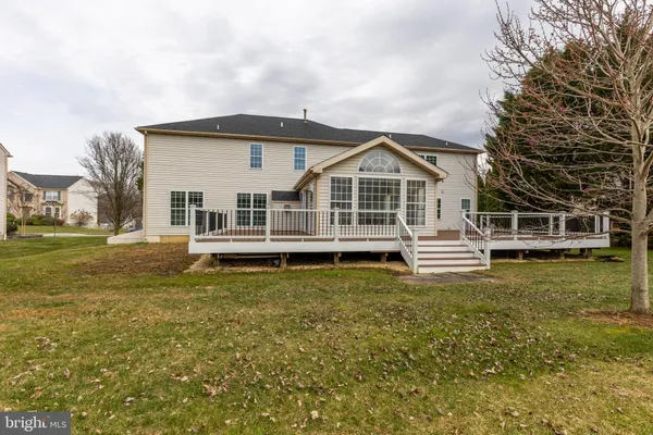 $727,900 | 20 Hummingbird Lane, Newark, DE 19711