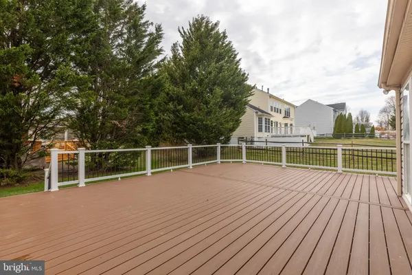 $727,900 | 20 Hummingbird Lane, Newark, DE 19711