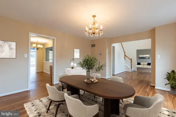 $727,900 | 20 Hummingbird Lane, Newark, DE 19711