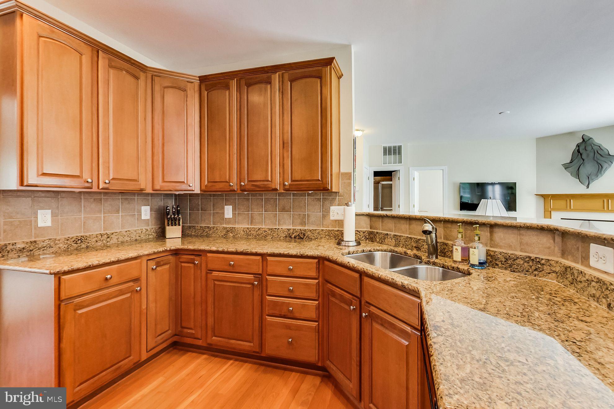 612 Crawfords Ridge Road Odenton, MD 21113 - Photo 10 of 53 Kitchen