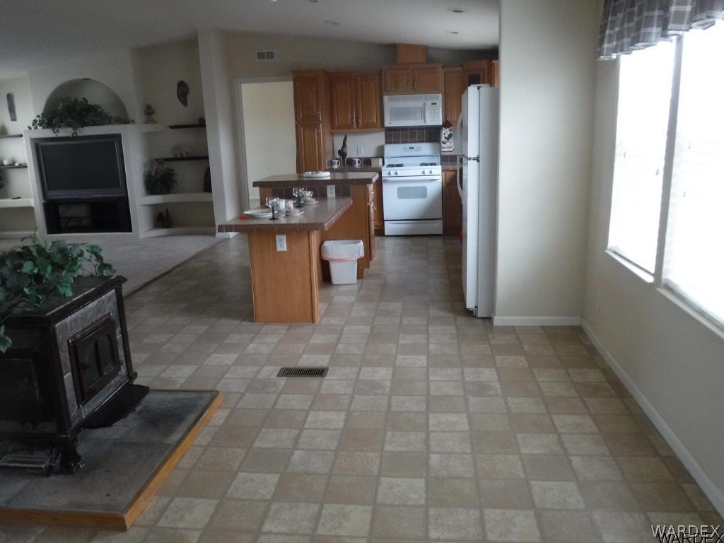 30090 Haystack Drive, Unit CC Meadview, AZ 86444 - Photo 15 of 34