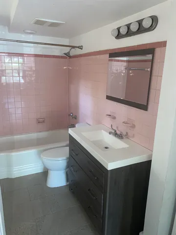 $1,100 | 202 East Bradford Road, Unit 1, Tallahassee, FL 32303