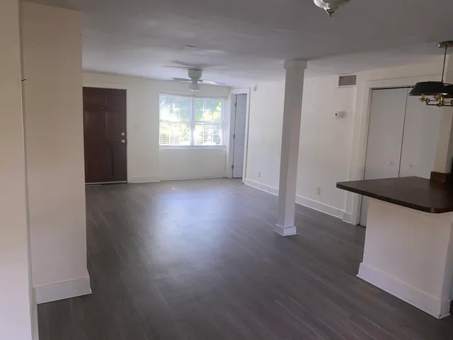 $1,100 | 202 East Bradford Road, Unit 1, Tallahassee, FL 32303