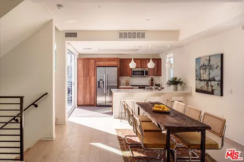 $1,499,000 | 1925 Griffith Park Boulevard, Los Angeles, CA 90039