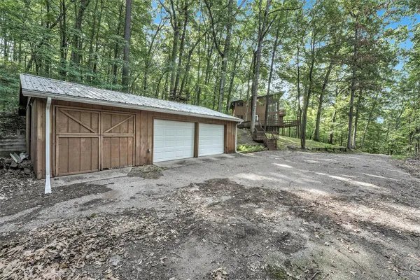 $449,900 | 2550 Bewell Avenue Southeast, Lowell, MI 49331