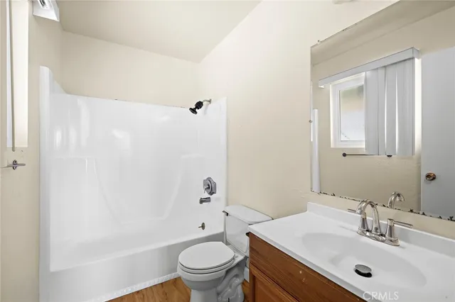 $2,850 | 229 West Escalones, Unit C, San Clemente, CA 92672