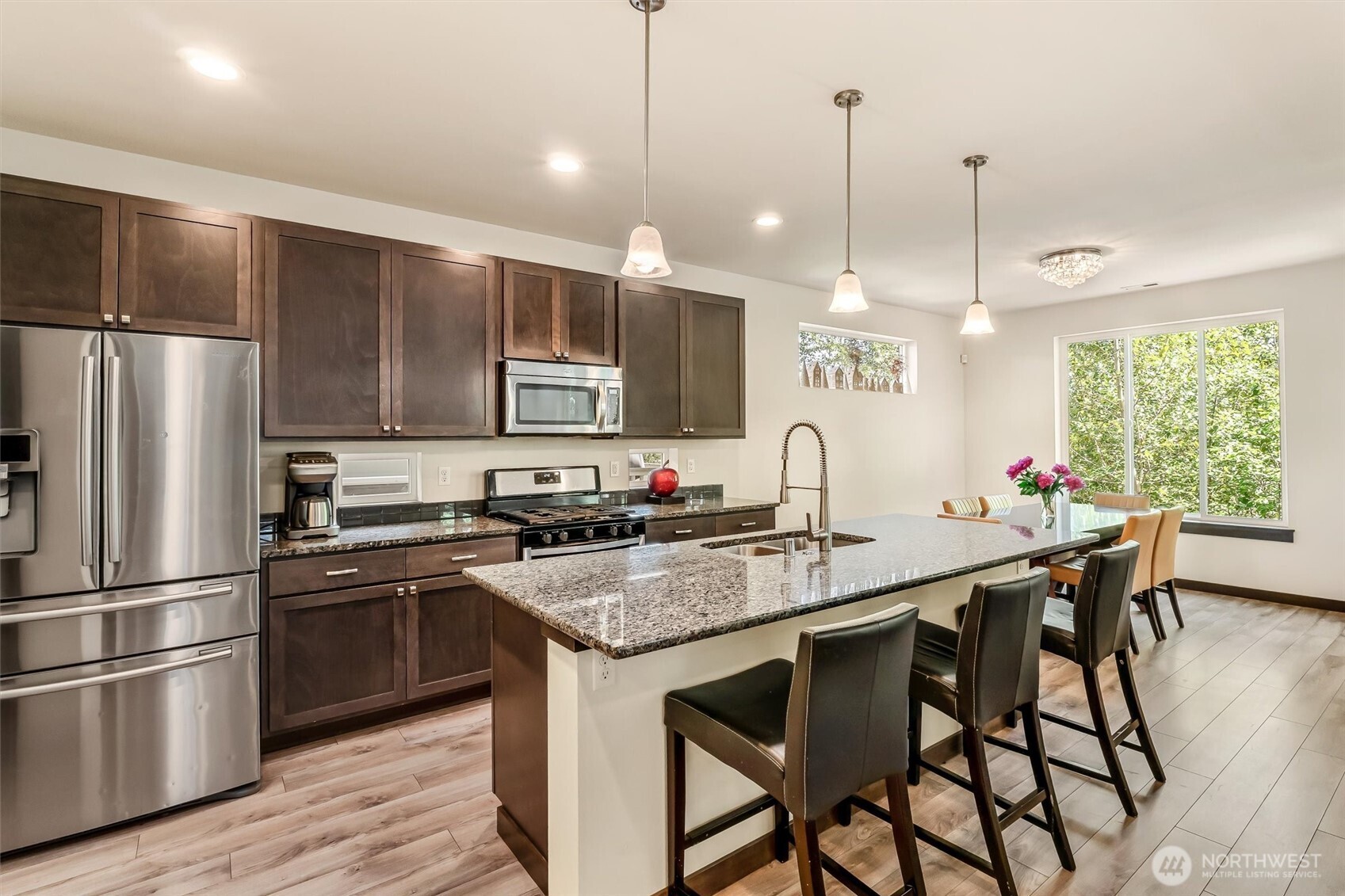 17415 3rd Avenue Southeast Bothell, WA 98012 - Photo 11 of 40